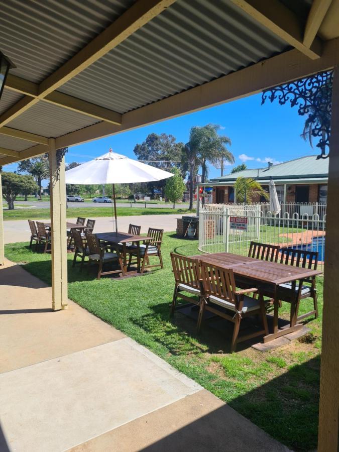 Regency Court Motel Cobram Eksteriør bilde