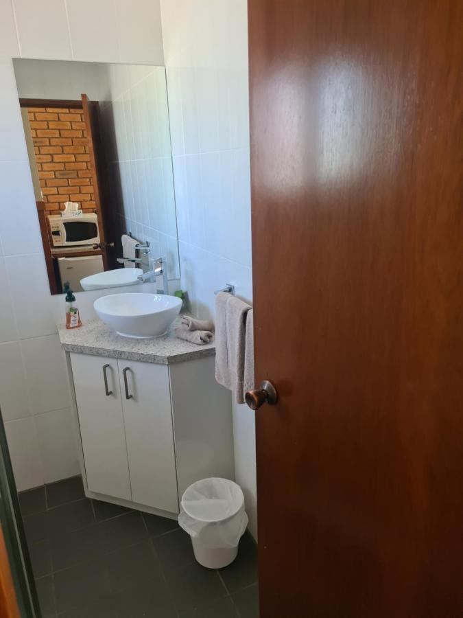 Regency Court Motel Cobram Eksteriør bilde